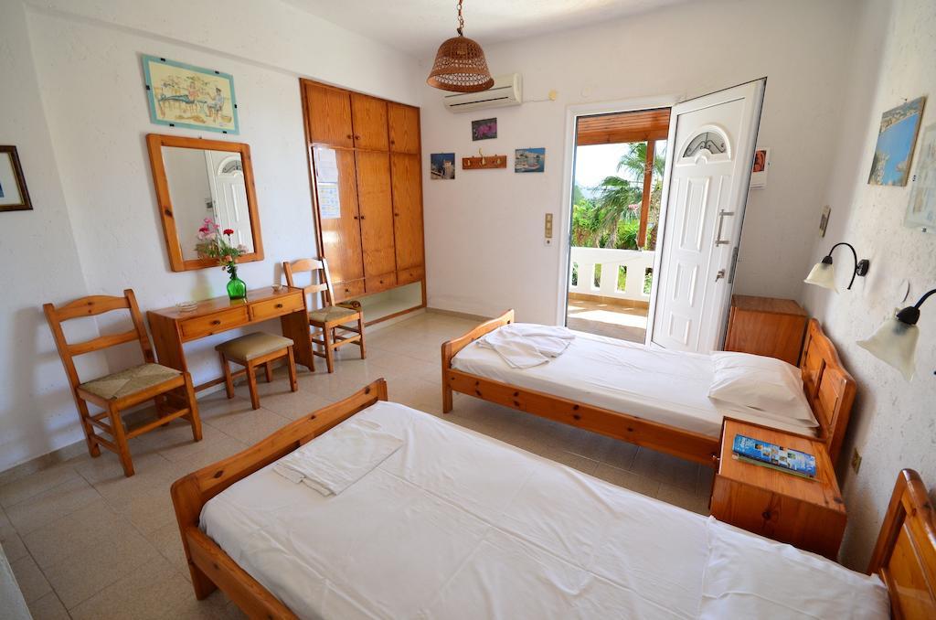 Villa Feggari Makrýgialos Rum bild